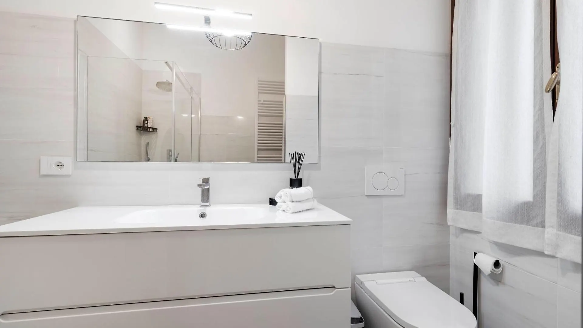 Palazzo Boito Luxury Apartment On Lido With Venice View Lido di Venezia