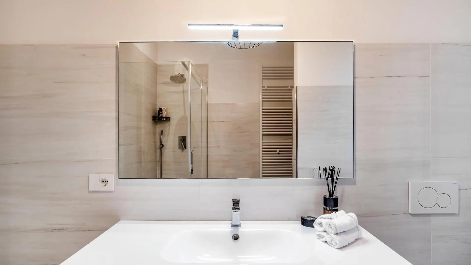 Palazzo Boito Luxury Apartment On Lido With Venice View Lido di Venezia