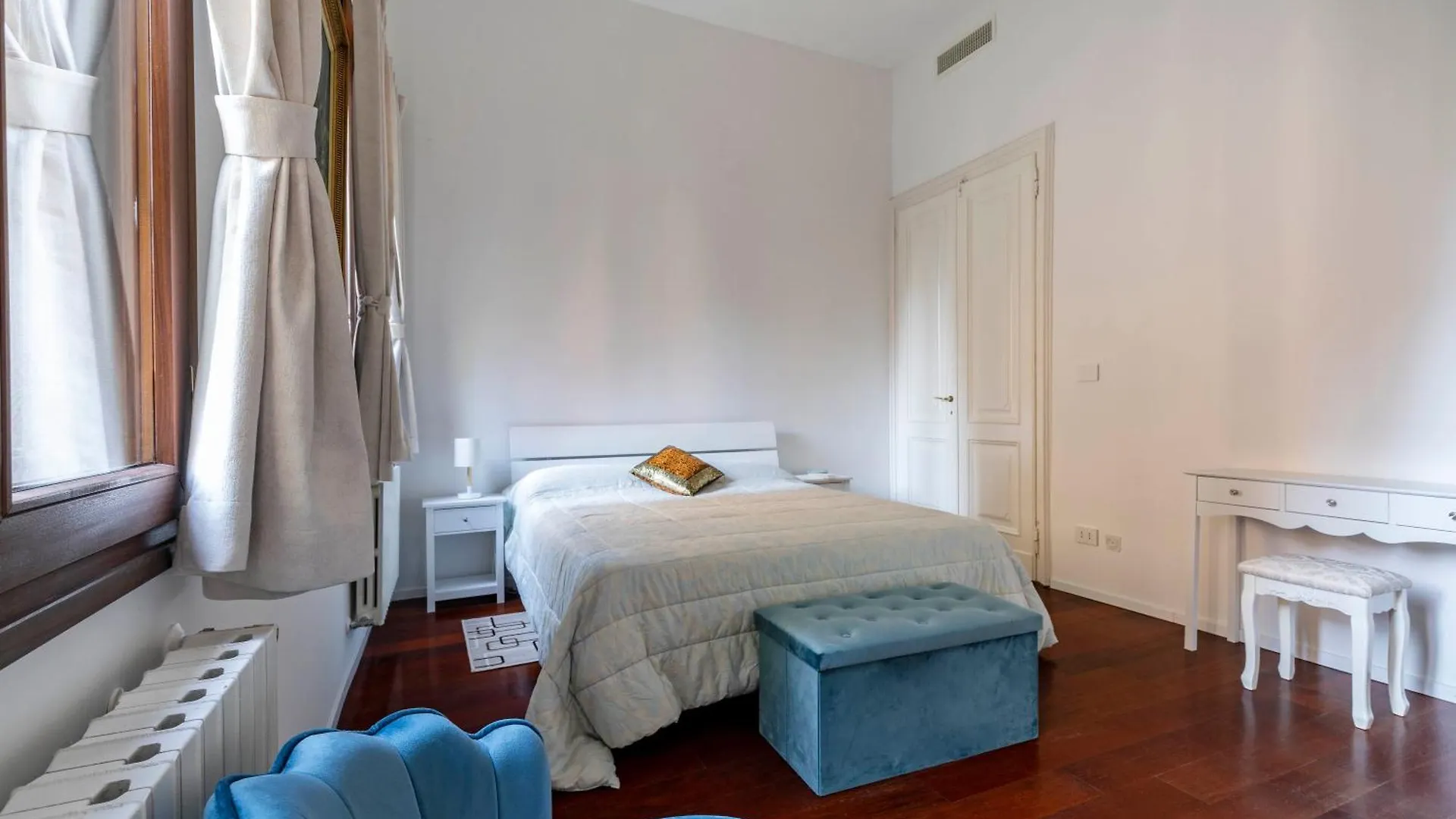 Palazzo Boito Luxury Apartment On Lido With Venice View Lido di Venezia